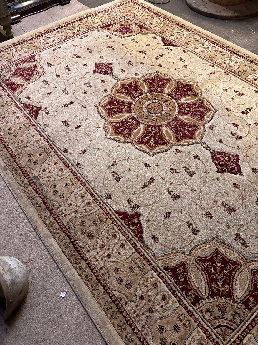 Thumbnail: Heritage cream rug 