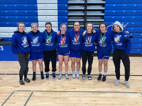 Mora Girls Wrestling Sends Two to State