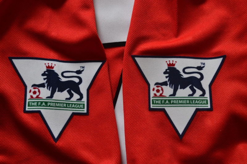 Thumbnail: 02-03 曼聯戰衣 Man Utd