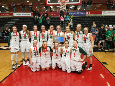Dragons Celebrate Successful Season