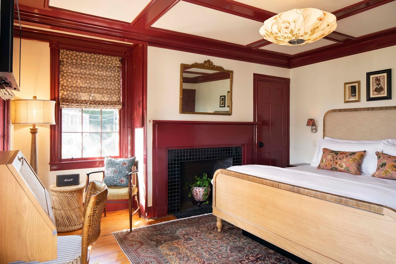 Shared King +Ensuite Nantucket 2025