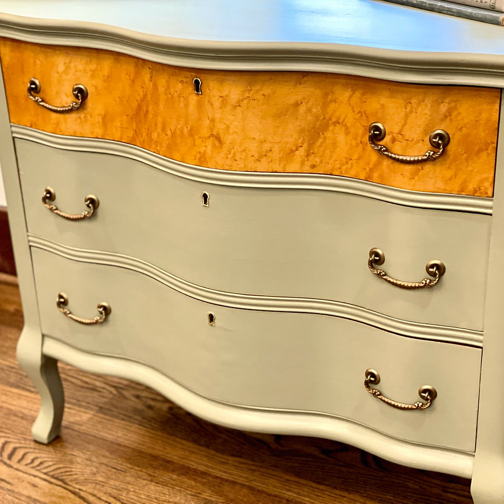 Thumbnail: Serpentine-Front Birdseye Maple Dresser