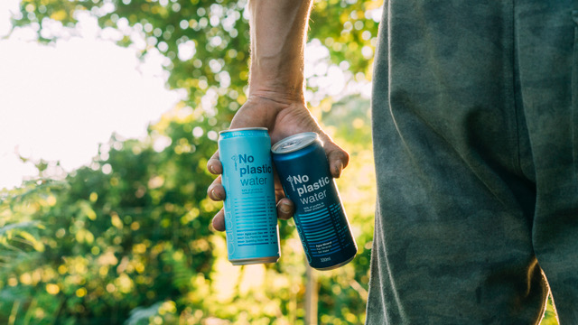 ocean 52 water in a can 