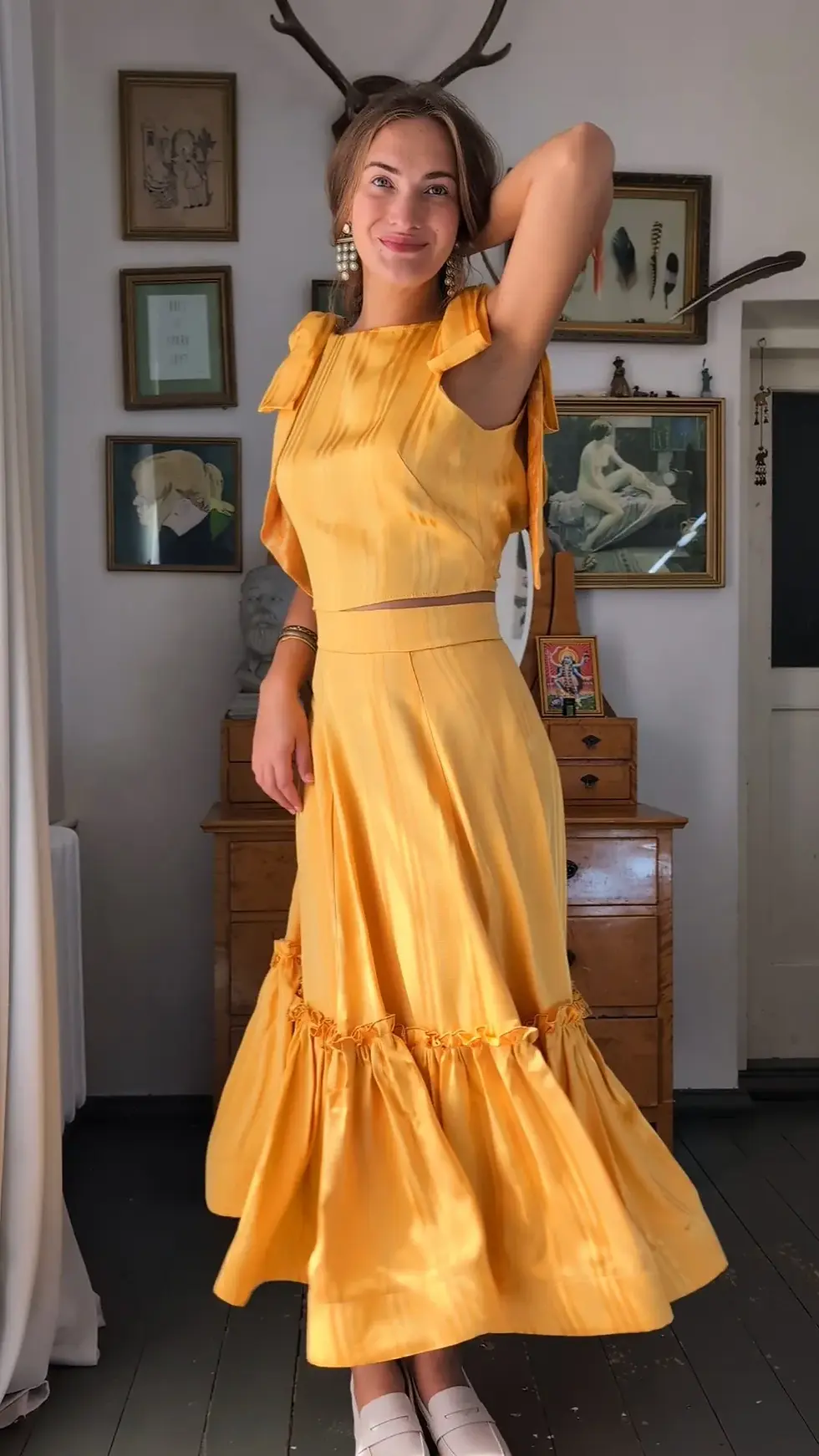 Thumbnail: PDF sewing skirt pattern with video tutorial, gore evening skirt pattern for beg