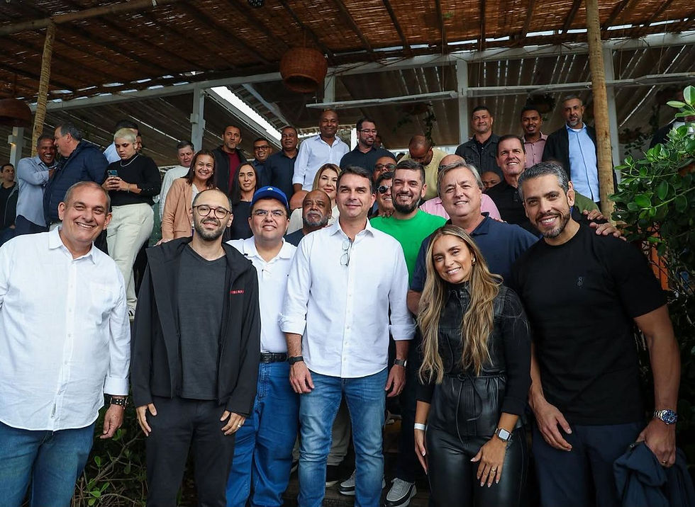 Em meio a turbulência Bacellar se reúne em almoço com Flavio Bolsonaro e Deputados Bolsonaristas
