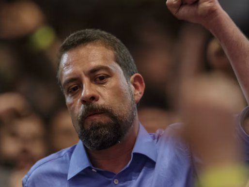 Ato de Boulos contra anistia fracassa e vira meme nas redes