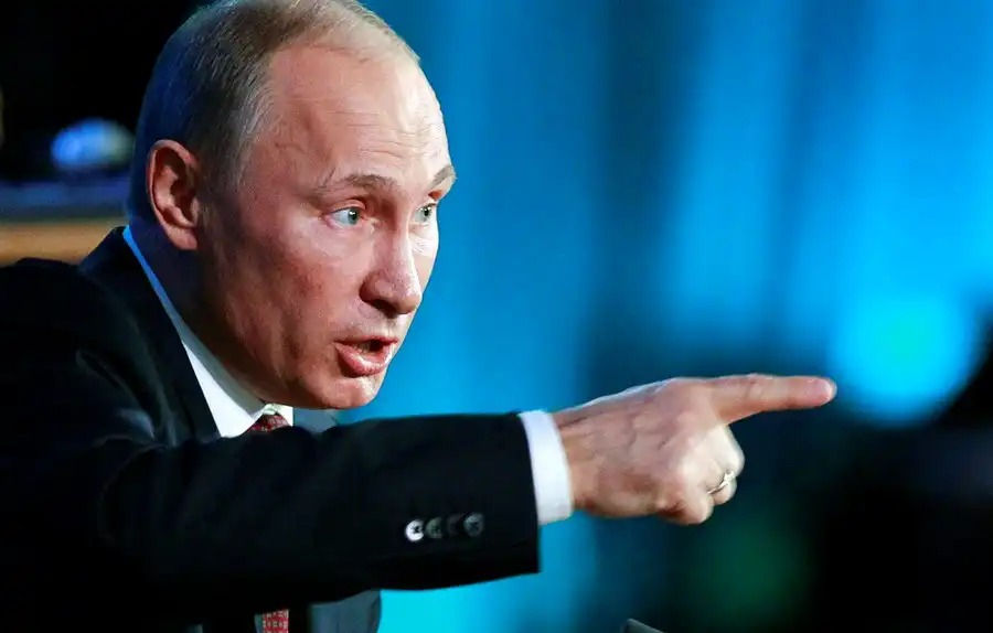 Rússia abandona Lula e diz que a ideia foi dele Após anúncio de Trump de sancionar o Brasil pela criação de moeda única