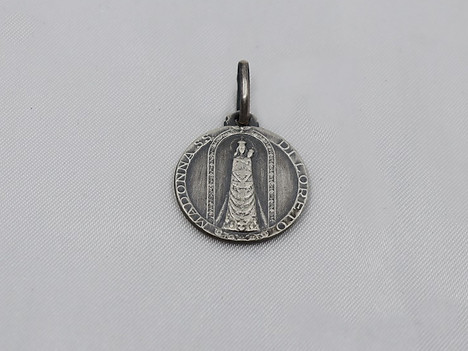 Medalha N.Sra do Loreto_276404.JPG