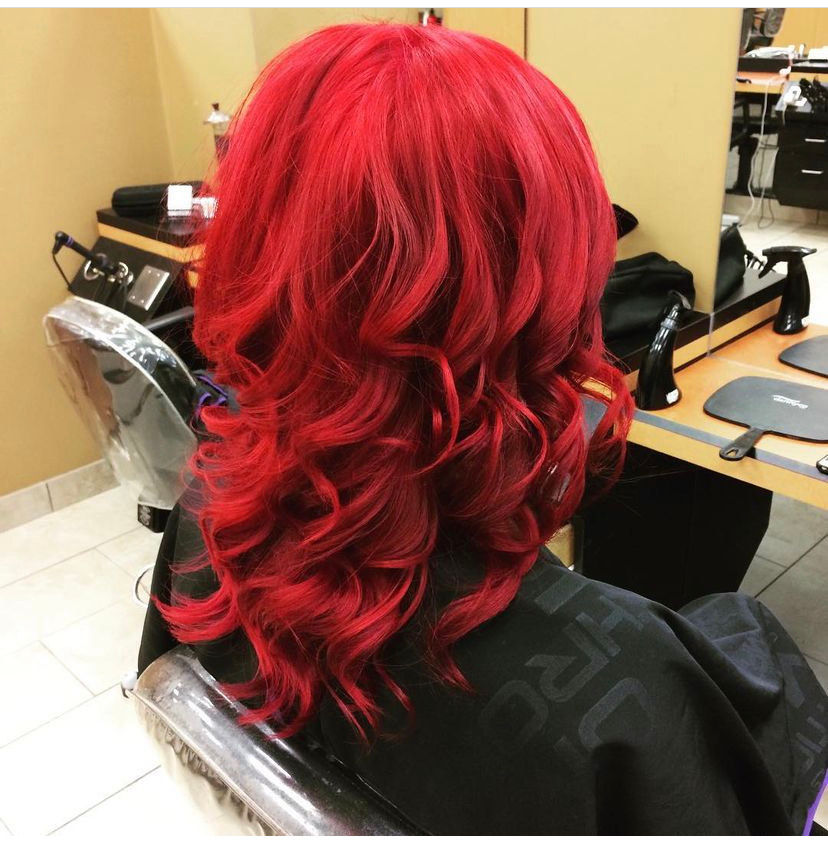C'est La Vie Hair Salon