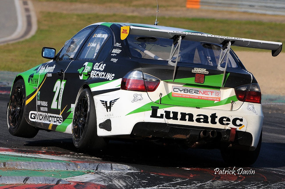 BMW E90 FENDERS/SIDE SKIRTS