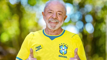 Lula veste verde e amarelo e entra na ofensiva digital de Janones
