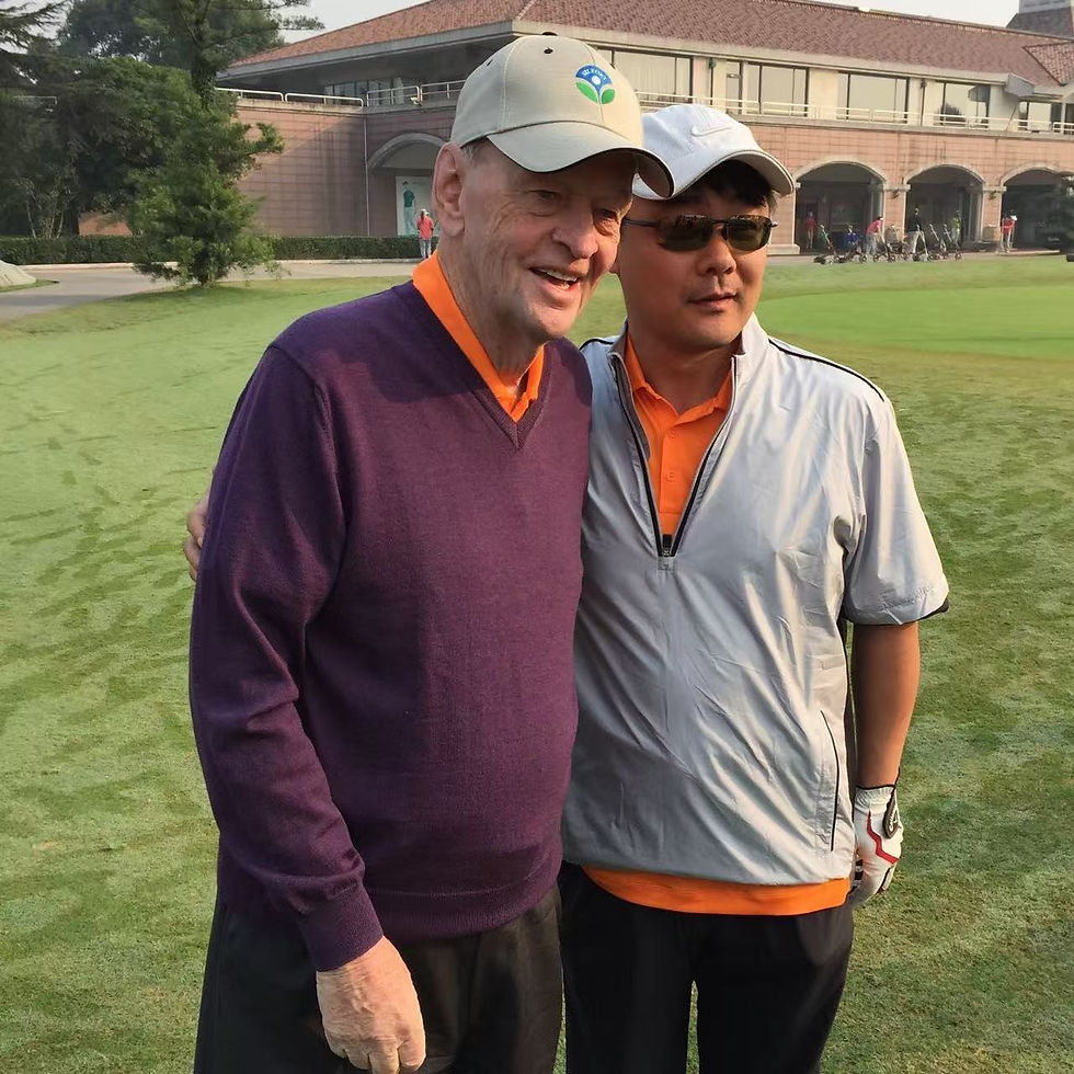 Pictured: James Jiang with former Canadian Prime Minister Jean Chrétien.