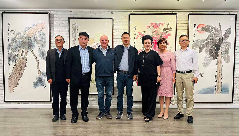 MP John Zerucelli Visits Homeland Ink Exhibition, Applauds Artistic Dialogue in Toronto