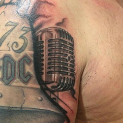 AC_DC Mic