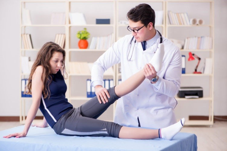 PT Stretching A Patient Manual Therapy Specialists Fairfield, CT Physical THerapy