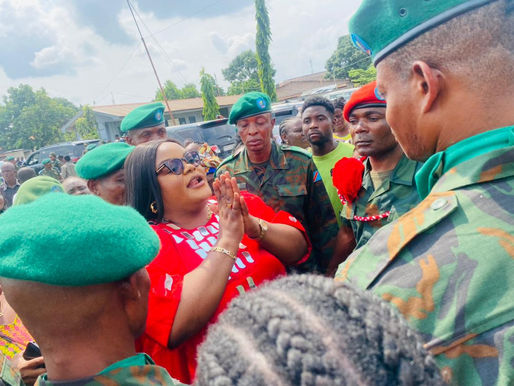 Cérémonie de passation de commandement : La Coordonnatrice internationale des dépendants des militaires et policiers, Magdallah Kasonga invite sa communauté à la discipline !