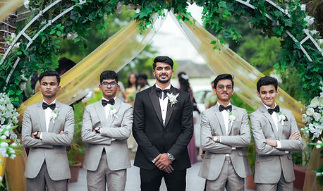 aniket-pawar-professional-snapstories-photography-packages-pre-wedding-couple-photoshoot-b