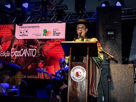 Fase Local do 15º Expocanto foi marcada por muito talento no palco