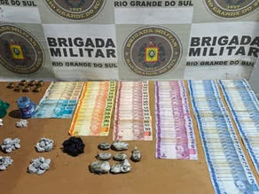 Adolescente é apreendido com grande quantidade de drogas e dinheiro em Pelotas