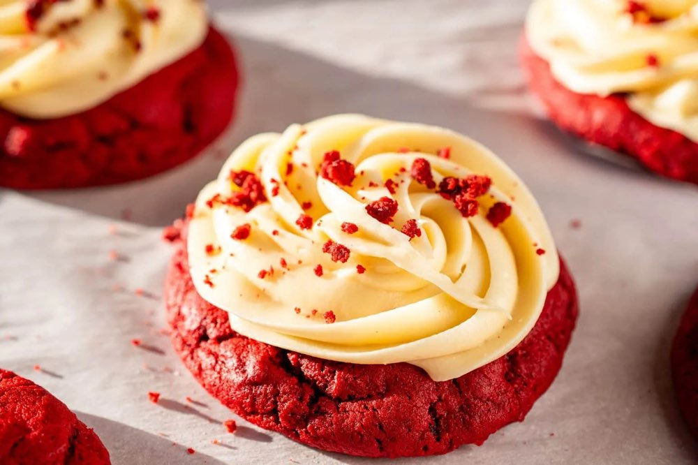 Red Velvet cookies with cream cheese frosting
