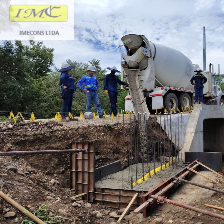 Vaciado de concreto.