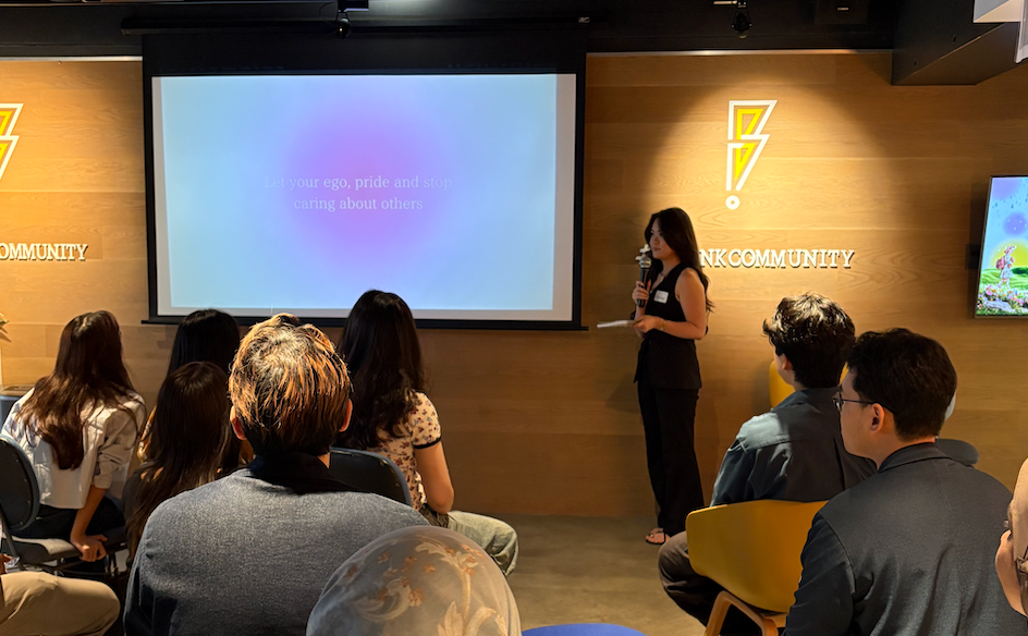 Our third speaker: Ayaka 