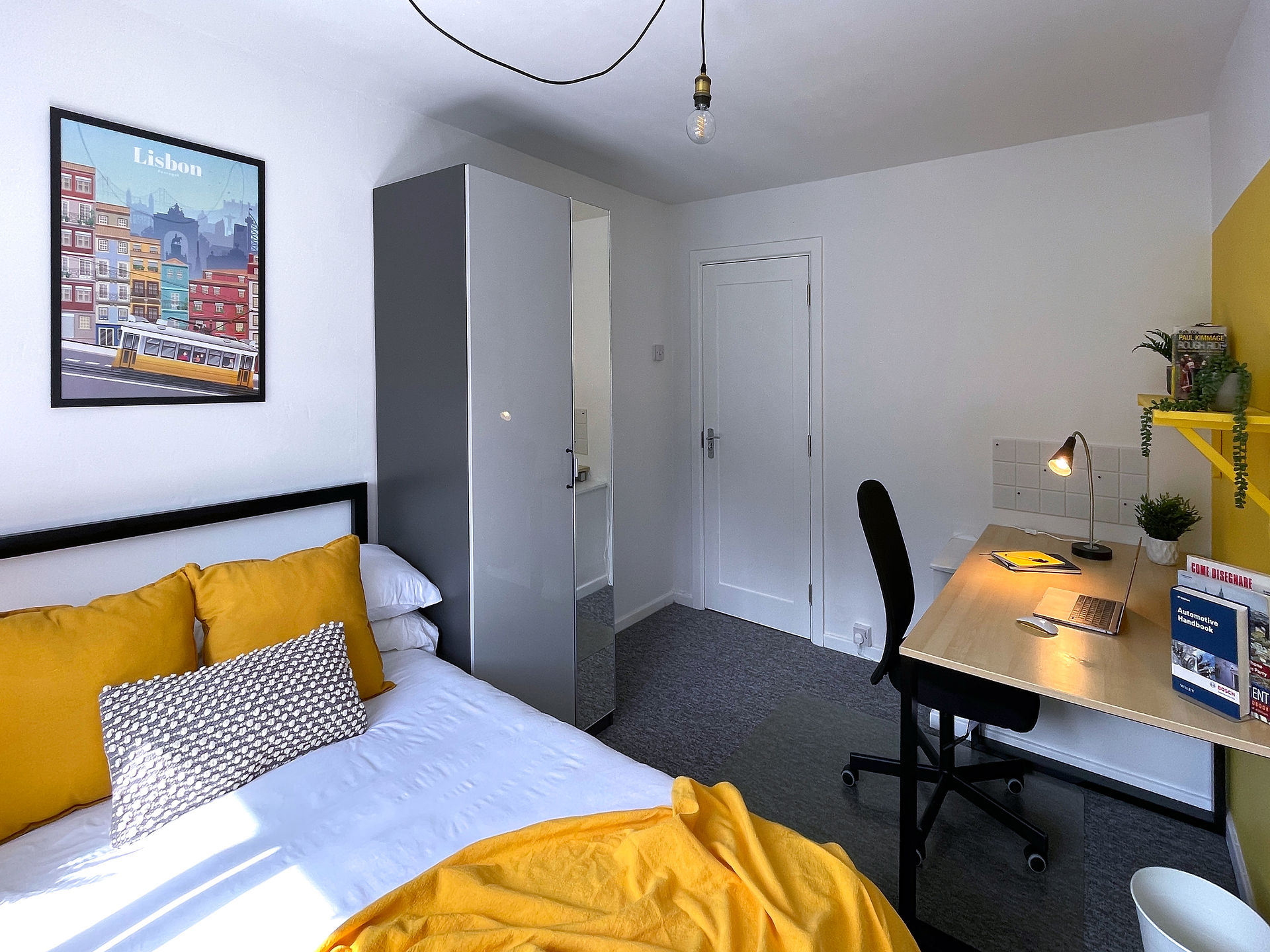 Yellow room