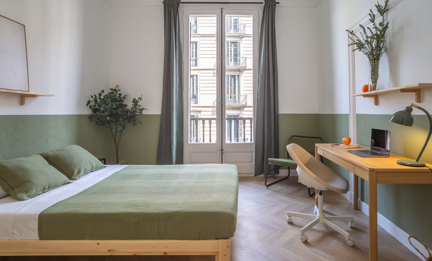 Habitación doble en alquiler en Barcelona en apartamento Coliving