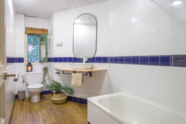 Baño compartido en Haaus Coliving, habitaciones en Sant Andreu – Barcelona.