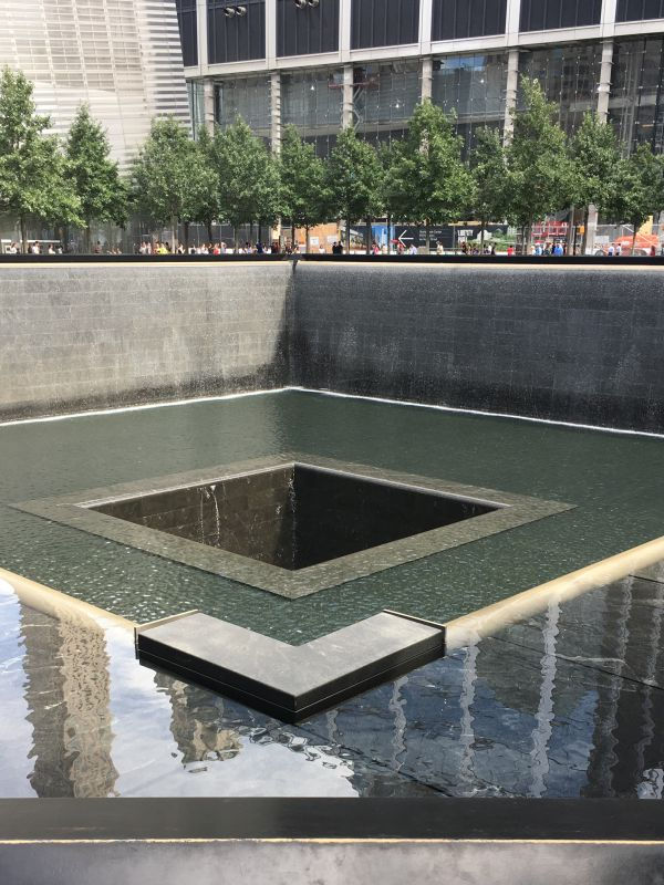 art for nyc 04 . 9/11 memorial