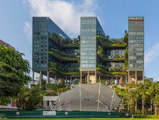 Ecco l'edificio più "biofilico" al mondo: 15.000 metri quadrati di giardini pensili e cascate d'acqua.