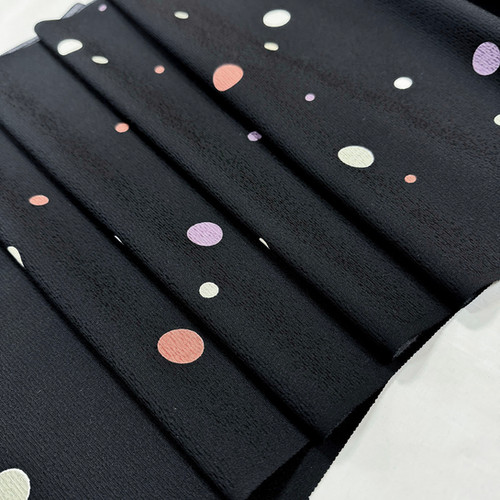 値下げ❗反物　絹　小紋　水玉　黒　定価100000円 正絹小紋反物 黒地にカラフル水玉 | きもの | くすかみ呉服店