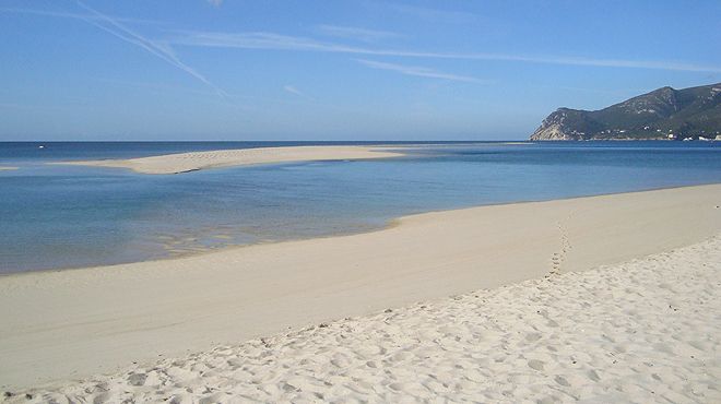 praia da figueirinha