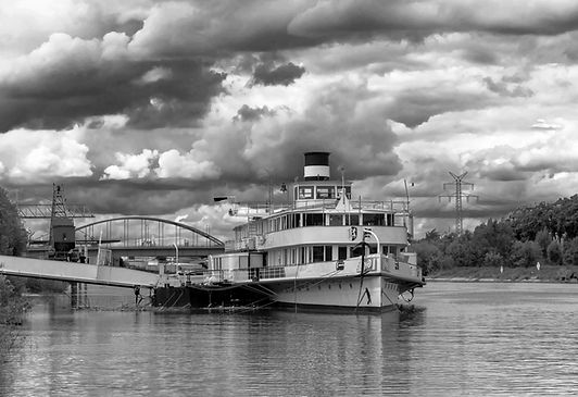 MA Industriehafen mono (1).jpg