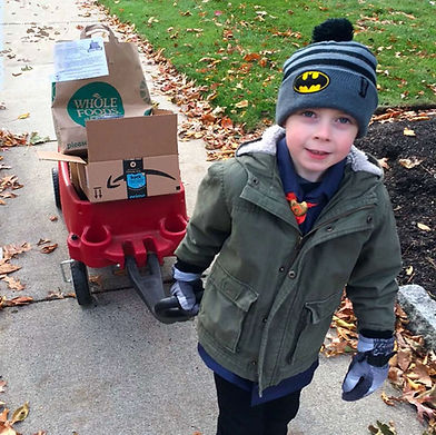 Eddie_s-Food-Drive.jpg