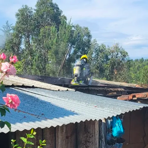 ÚLTIMA HORA | Incêndio em habitação mobiliza bombeiros para Fontão, Tábua