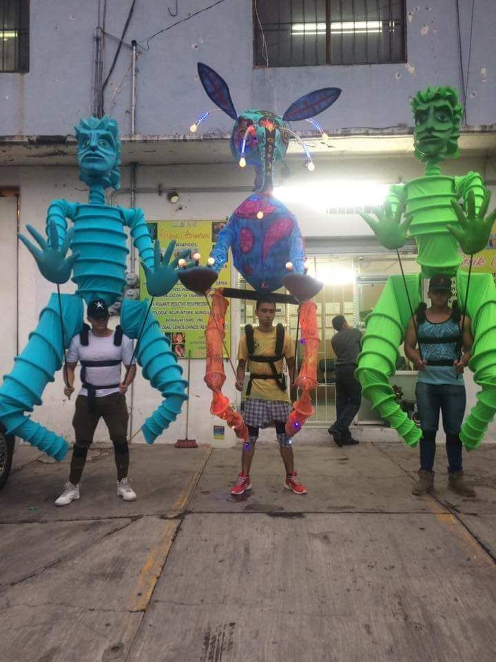 MOJIGANGAS CARNAVAL