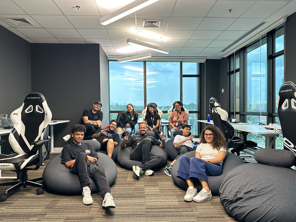 Turma da Furia com o Fernando após o bate-papo.