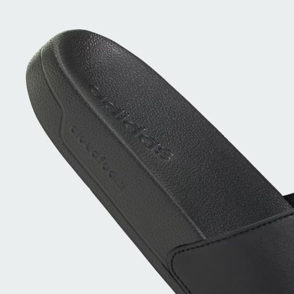 Thumbnail: ADILETTE SHOWER SLIDES