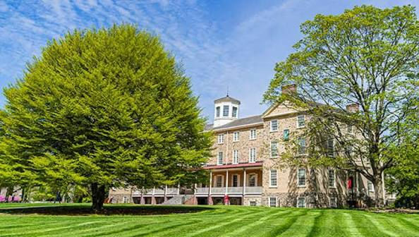 Some Colleges Eliminated Supplemental Essays. Your Student Can Still Differentiate Themselves.