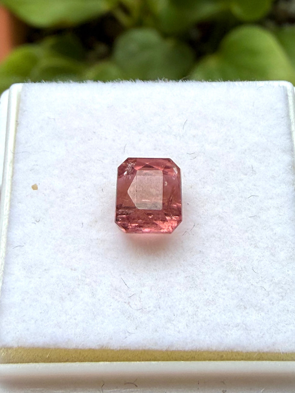Miniatura: Turmalina Padparadscha 1.50ct  6.3x5.0x5.0mm. Corte esmeralda. Mozambique