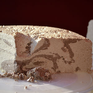 HALAVA SESAME CANDY