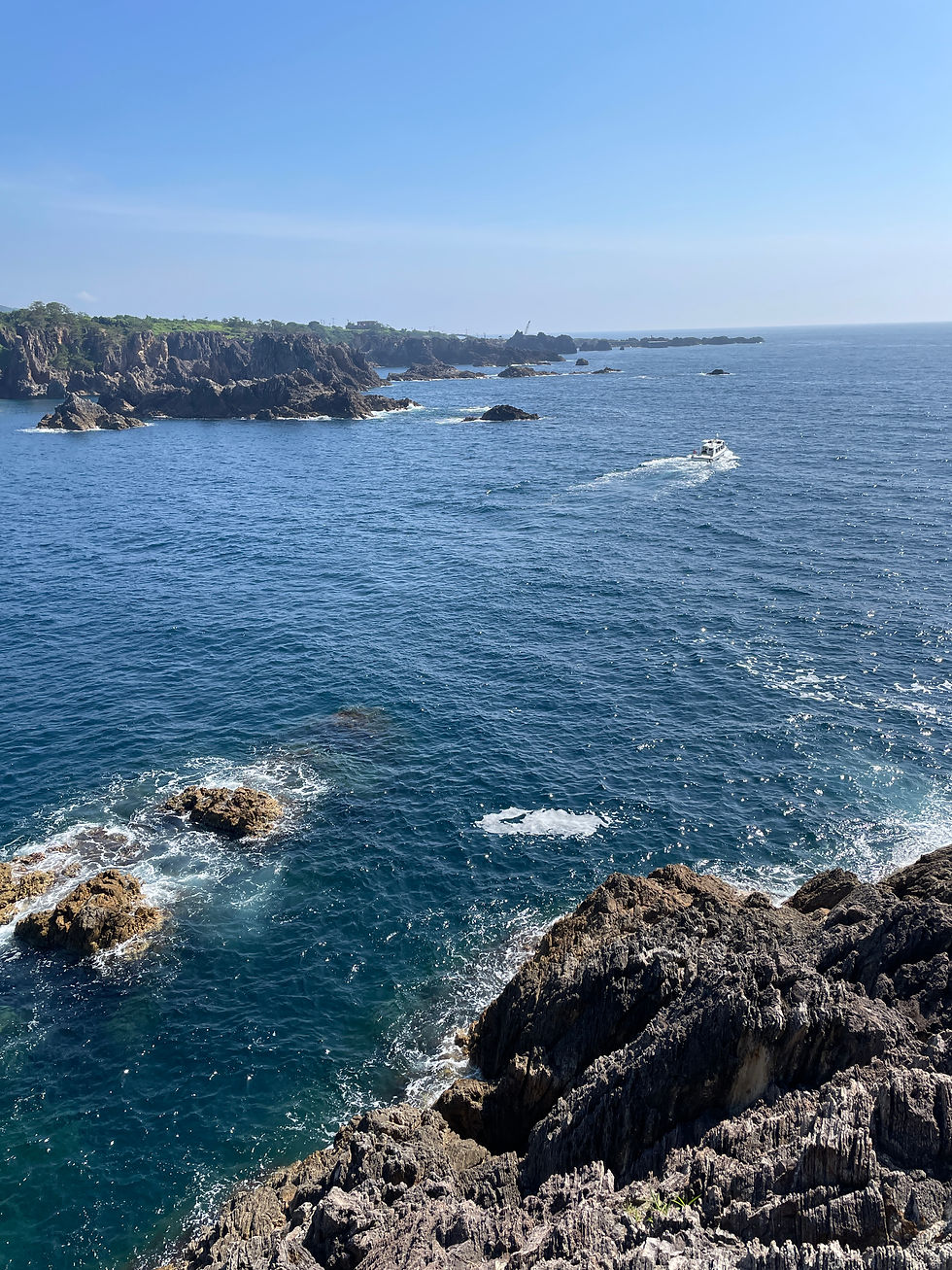 ↑無加工の写真です。海がきれい。