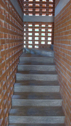 GARANCINI  scala mattoni 02