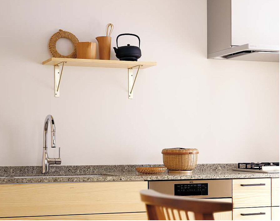 キッチンがすっきり片付く!パントリー収納のメリットと種類