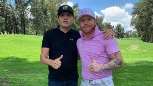 Beto Vega será el encargado de entonar el Himno Nacional en la pelea del Canelo