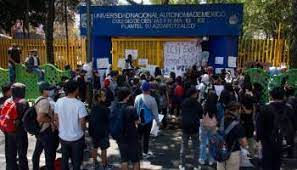 UNAM Expulsa a 9 Responsables de Rociar Gasolina a Personal del CCH Azcapotzalco