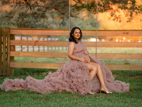 How to Choose the Best Luxury Maternity Photographer in Houston & Katy TX
