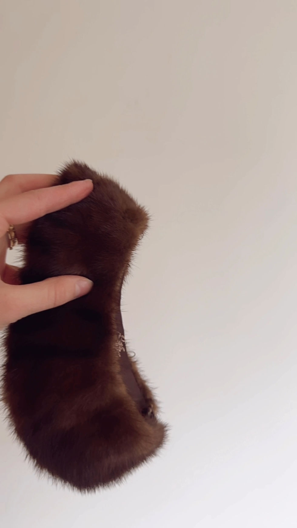Thumbnail: VTG BROWN FUR COLLAR