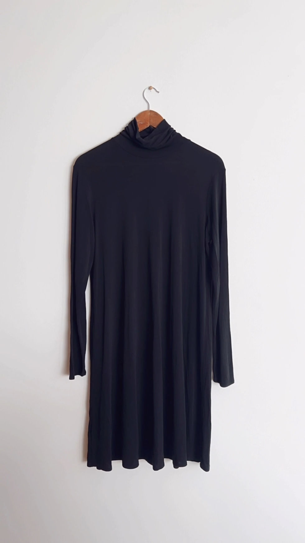 Thumbnail: EILEEN FISHER BLACK SILK DRESS - SIZE L